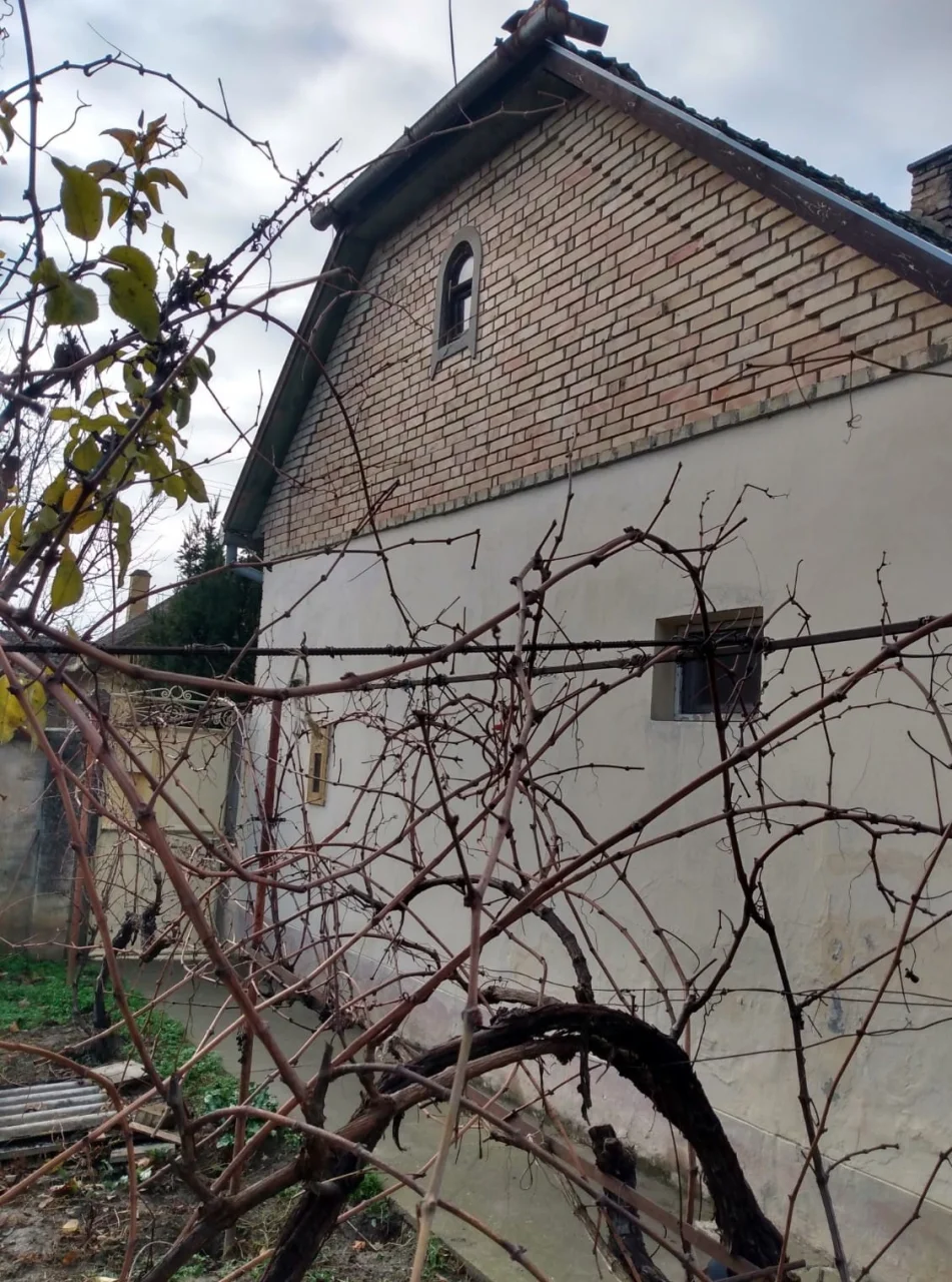 Дом на очень приятной локации. 50 км от Нови Сада.
