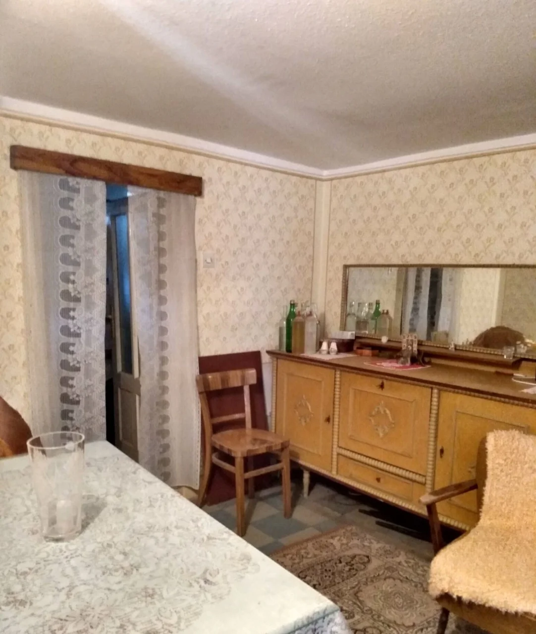Дом на очень приятной локации. 50 км от Нови Сада.