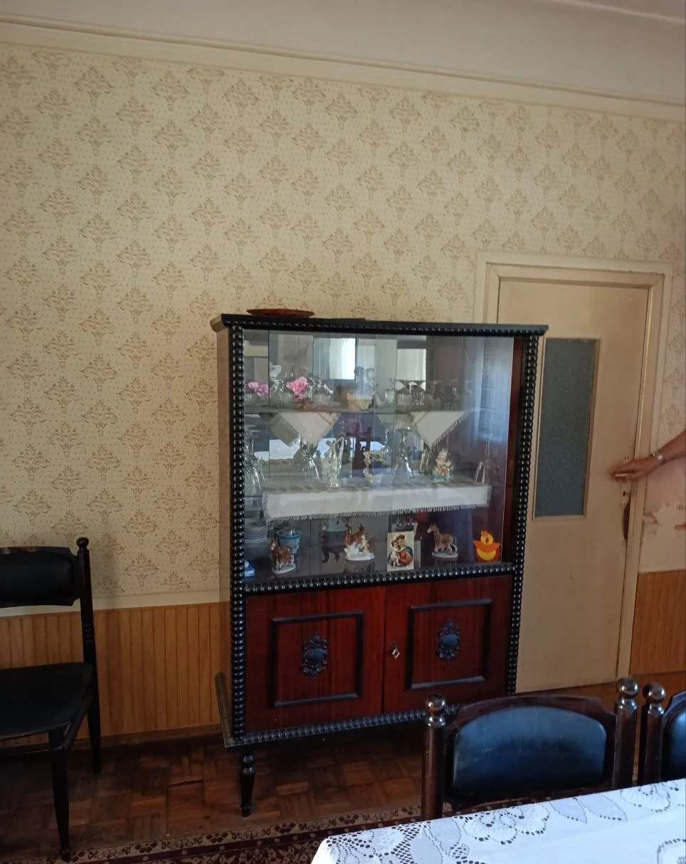 Просторный кирпичный дом. 50 км от Нови Сада
